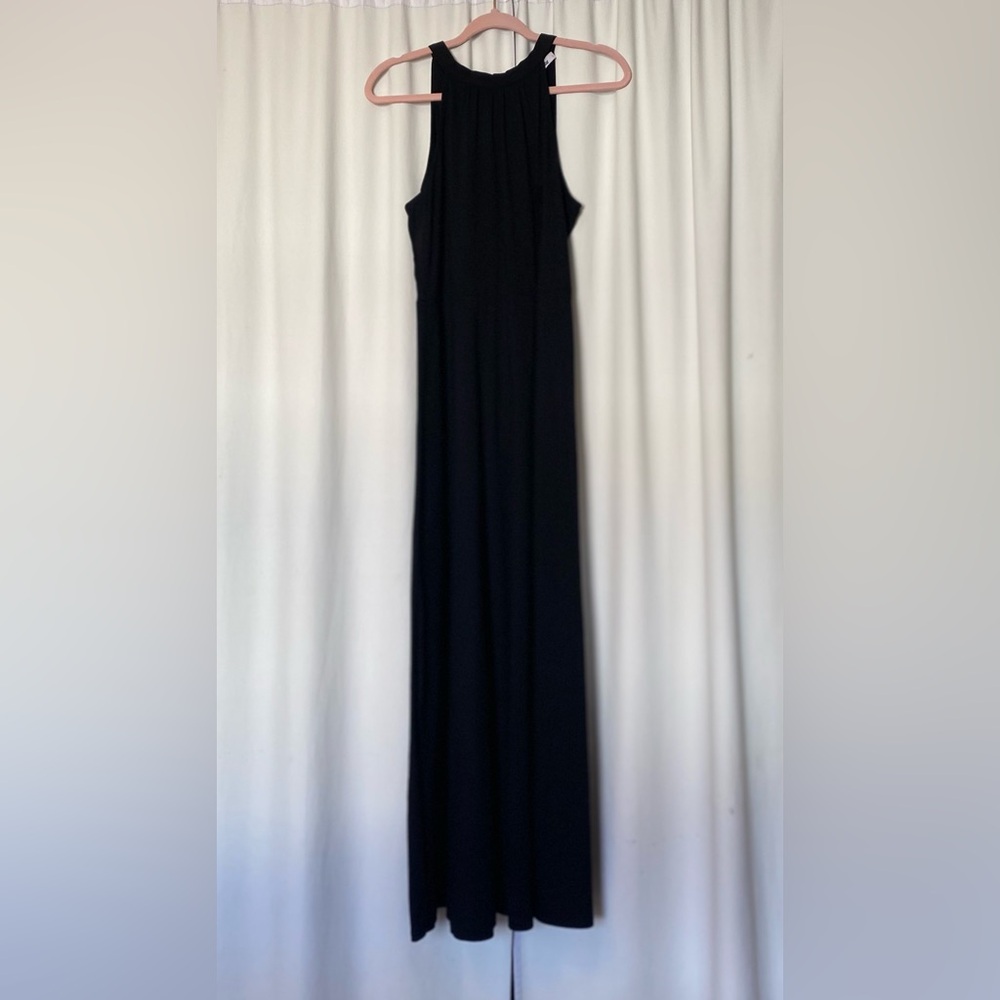 Elegant Black Maxi Dress
